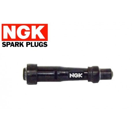 Pipa bujía NGK SD05F